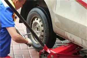 友谊路附近拖车24小时服务热线电话