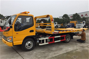 友谊路哪里有拖车服务